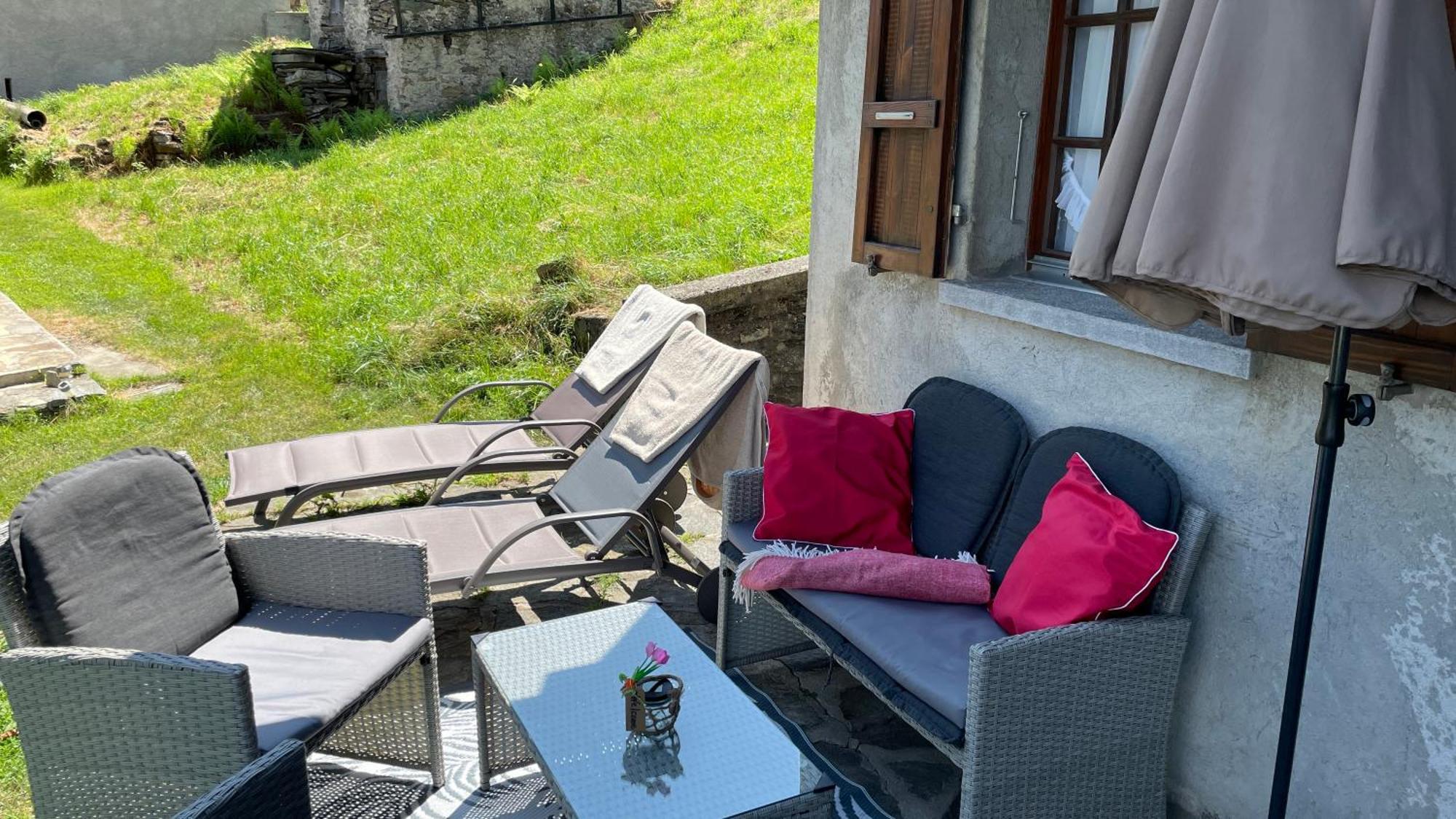 Ferienwohnung Rustico Ai Monti Cadenazzo Exterior foto